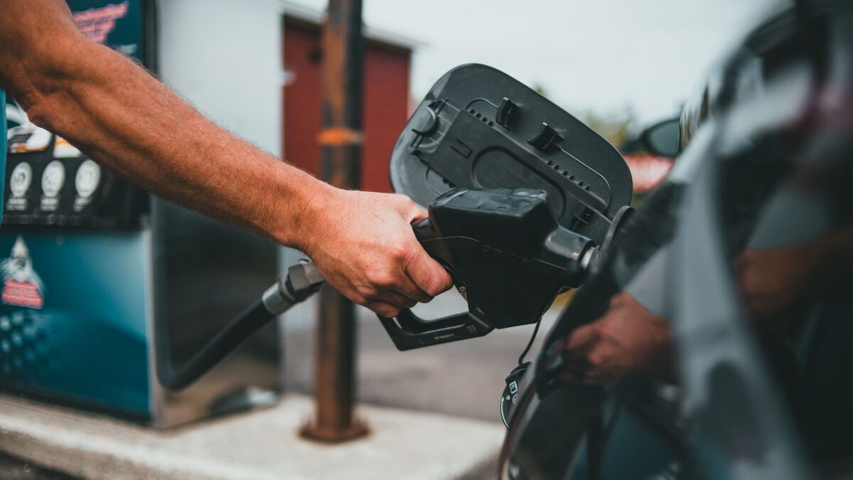 Illustration : prix des carburants en Dordogne